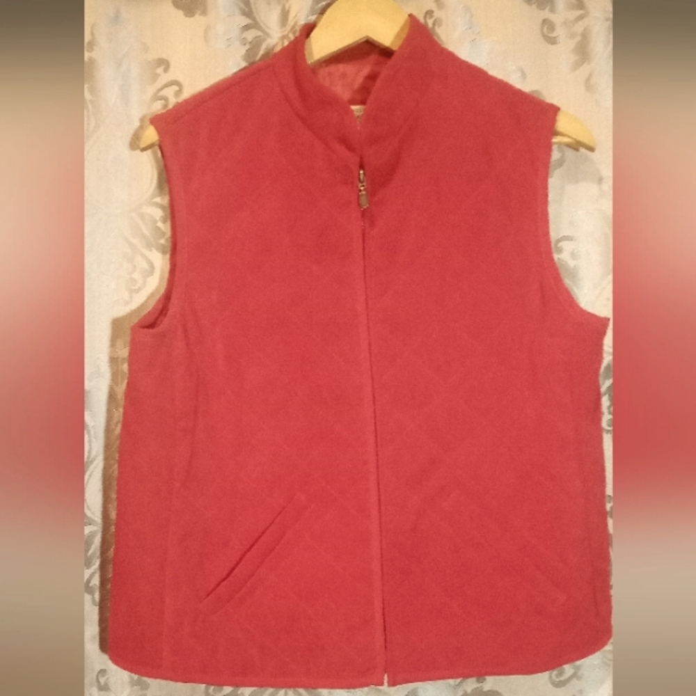 Kim Rogers Red Vest * Size- Petite Medium *